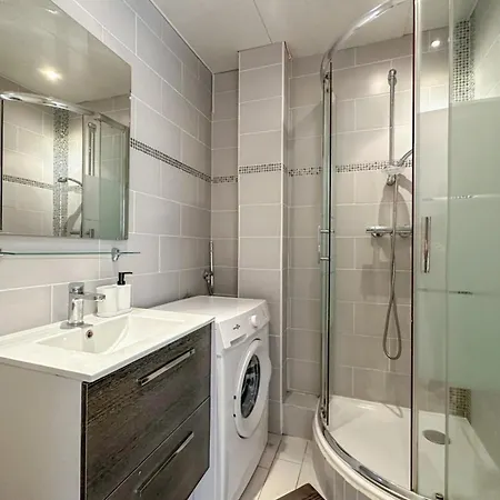 Flexliving - Whole Flat - Jura